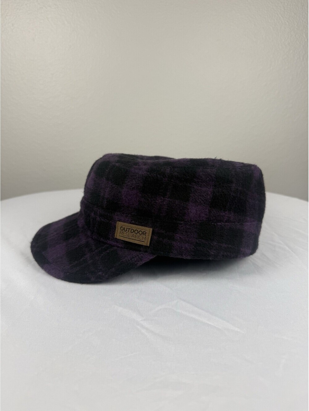 Outdoor Research Womens Wool Blend Cadet Hat Medium Purple Black Plaid Winter